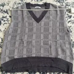 グレー チェック柄 ニットベスト Vネック