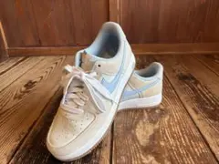 NIKE AF1