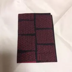幾何学模様の布製ブックカバー