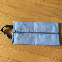 ★まとめ買いがお得です★ シューズケース　グレー　収納　ジッパー付き