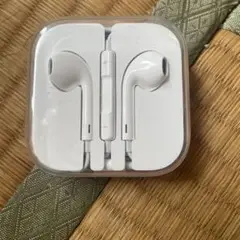 Apple EarPods ホワイト