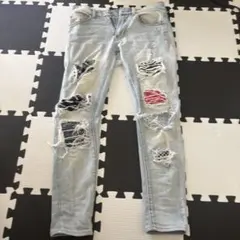 mnml 28 ブルーダメージデニム