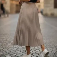 美品 ユニクロ UNIQLO プリーツスカート L ベージュ ゴムウエスト