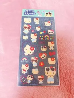 サンリオ　デニムステッカー　日焼けキティ