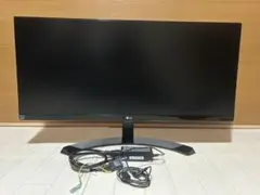 ウルトラワイドモニター