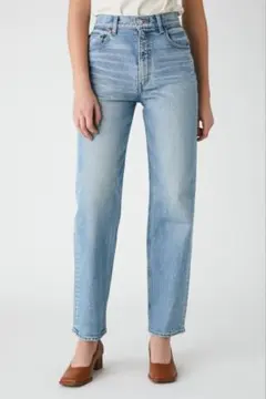【着画】MOUSSY PLAIN JEANS STRAIGHT ライトブルーのサムネイル