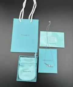 Tiffany & Co. 結び目デザイン ネックレス