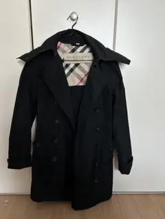 BURBERRY ブラック トレンチコート　BURBERRY BRIT ナイロン