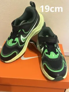 新品 ナイキ コスミックランナー PSV 19cm