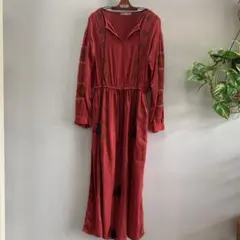 【新品未使用】ZARA 刺繍　ワンピース　オレンジ　オルテガ柄　長袖　リゾート