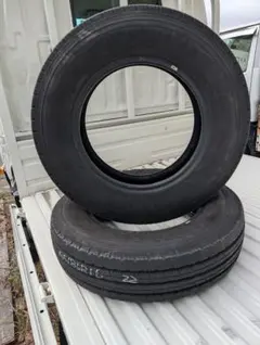 バリ山 BRIDGESTONE 215/70R17.5 夏タイヤ2本 - メルカリ