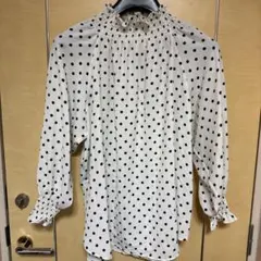 ホワイト・ブラックドット柄長袖Aライン ブラウス