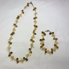 美品 ガラスビーズ ネックレス ブレスレット セット アンバーカラー 琥珀色