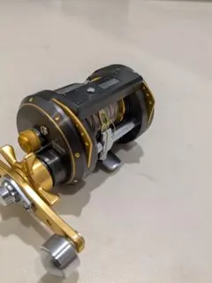 ダイワ ミリオネアICV300 実釣未使用品 デジタルカウンター