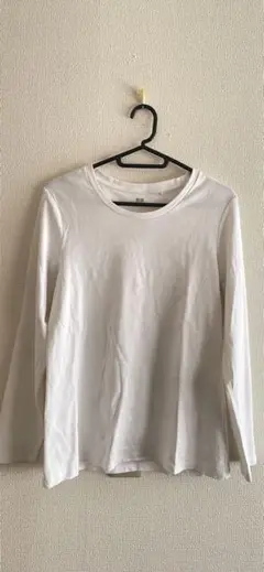 UNIQLO ホワイトロンT