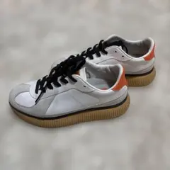 Onitsuka Tiger デレシティ DELECITY 24