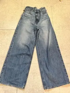 upper hights THE LIAM ストレートデニム