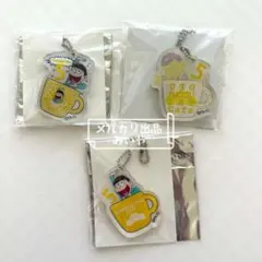 おそ松さんカフェ限定 アクリルキーホルダー 【十四松】