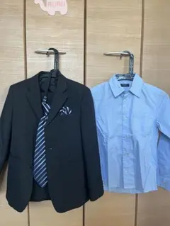 キッズフォーマルスーツ 黒 ネクタイ・シャツ付き