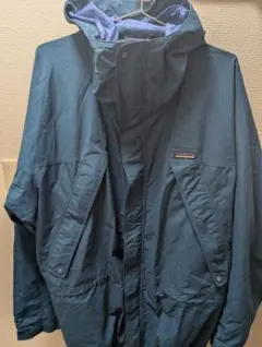 patagonia フード付きジャケット グリーン