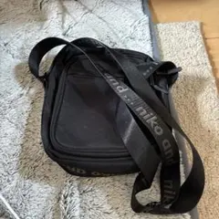 み*く様 niko and ... ブラックショルダーバッグ