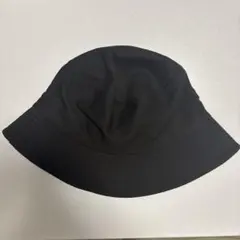 黒バケットハット