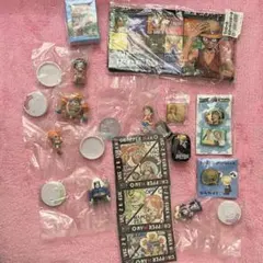 d*9様 ワンピース ピンバッジ フィギュア などセット