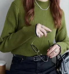 DISCOAT モチモチリブパイピングハイネックニットM