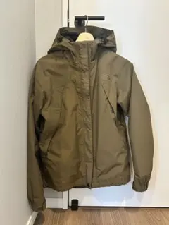 The North Face マウンテンパーカー オリーブNPW61630
