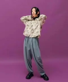 ✨未使用✨ シテン (F) クロップドシャツ 長袖 アブストラクトプリント 薄手