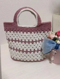 Item thumbnail for item adb595b4-485f-4317-b8d5-dda24851414b