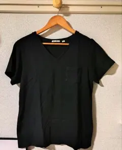 niko and... Vネック ポケットTシャツ ブラックのサムネイル