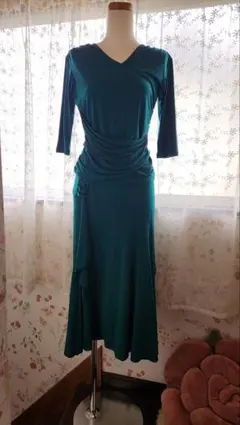 Item thumbnail for item 2490af1e-2548-41a4-bb53-3fd8ad481634