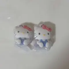 サンリオ　ふわわフロッキーマスコット　ガチャガチャ　キティ2個セット