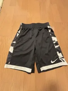 Nike DRI-FIT ブラック ハーフパンツ M