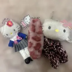 ハローキティ キーホルダー3点セット＋ヒョウ柄シュシュ