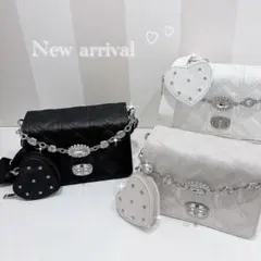 evelyn ハートポーチチェーンバッグ evelyn ハートポーチチェーンバッグ - メルカリ