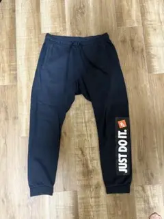 Nike ブラック ジョガーパンツ Mサイズ