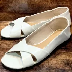 さともも様専用LE TALON クロスオープントゥフラット シューズ ホワイト