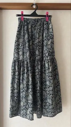 Niko and… ペイズリー柄 ティアードスカート