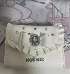 NOEMIE ビジューリボンモノグラムウォレット　財布　【新品未使用】