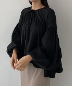 ジュノア ブラウス 黒