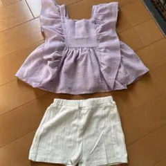 薄紫色フリルキャミソールと白ショートパンツセットのサムネイル