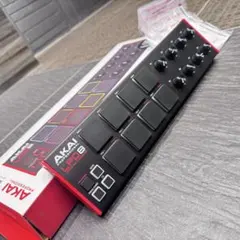 AKAI MPK25 MIDIキーボード パッドコンボ - メルカリ