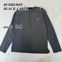美品　BURBERRY BLACK LABELリブ 刺繍 チェック カットソーのサムネイル