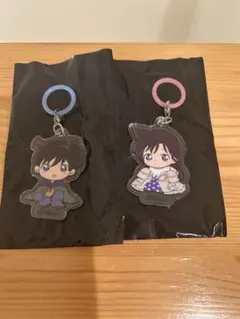 名探偵コナン　ふらっとめじるしアクセサリー ちぢませ隊ver工藤新一毛利蘭セット