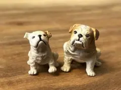【新品】ブルドッグの置物(2つ)