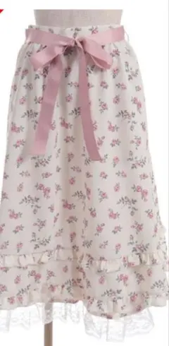 axes femme ミニチュアローズ柄スカート