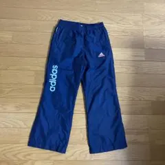 adidasウインドブレーカー