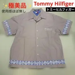 【美品】Tommy Hilfiger半袖シャツ刺繍ロゴ花柄ライン ベージュメンズ